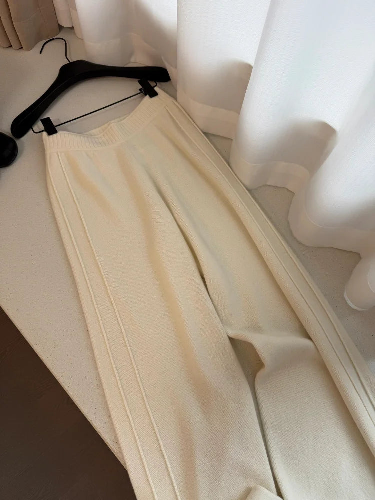 Luxurious Cashmere Wide-Leg Pants™